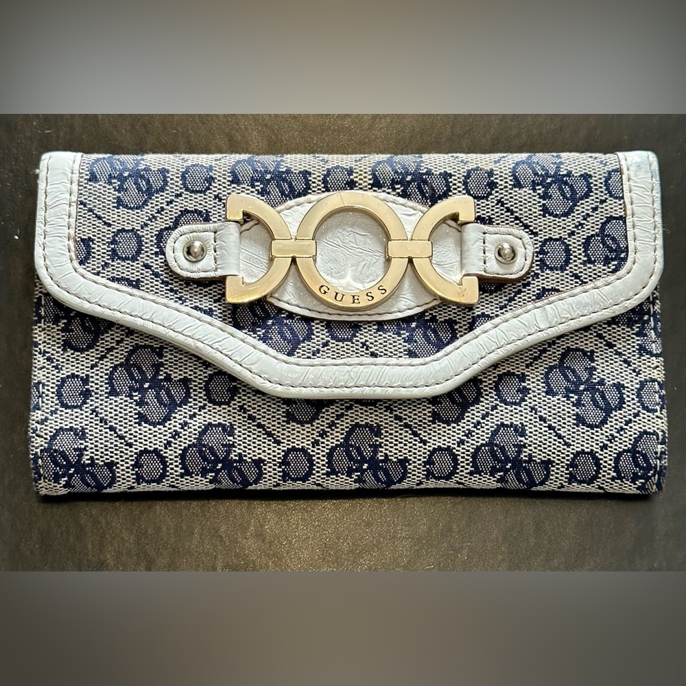 Vintage guess wallet